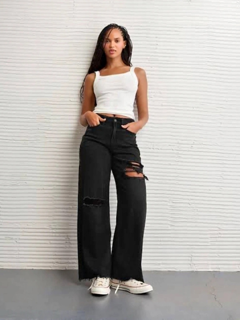 AE Curvy Super High-Waisted Baggy Wide-Leg Jean